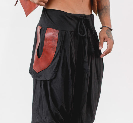 Om Pants in Organic Cotton - Black with Leather Pocket